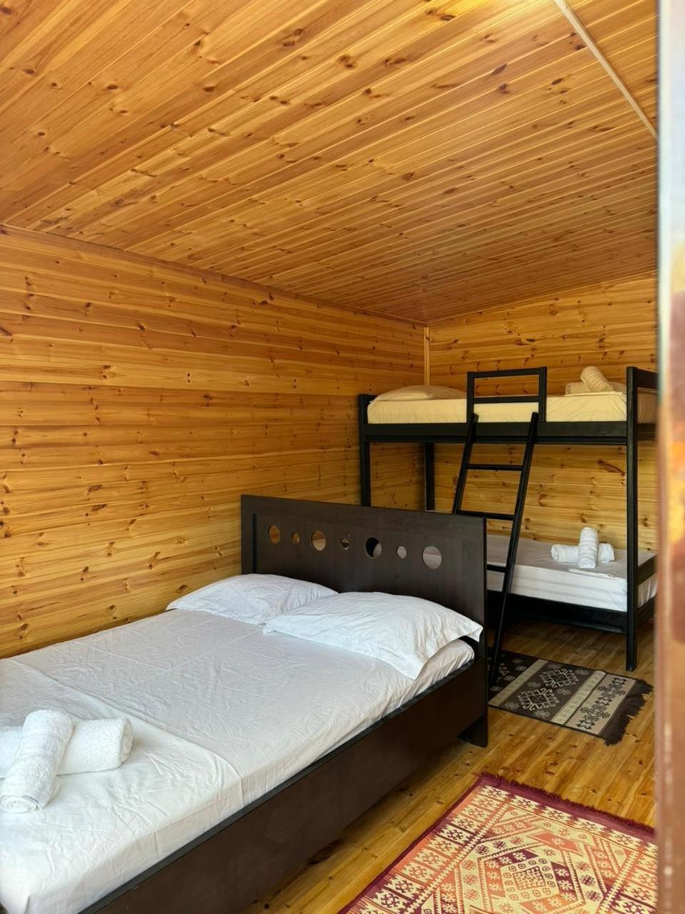 Camping Olive Trees Kemping Qeparo